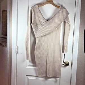 Bebe Women's Large Off-Shoulder V-Neck Sweater Dress Ivy Tan Hue Ribbed Knit Bod